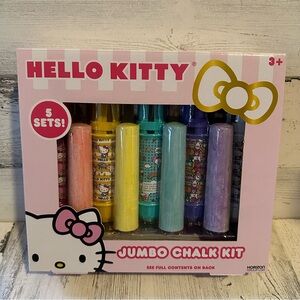 Hello Kitty Jumbo Chalk Set 5 Holders & 5 Jumbo Chalk Sticks With Stencil - NEW
